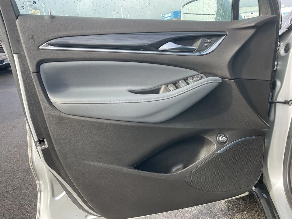 2019 Buick Enclave - Image 9 of 12