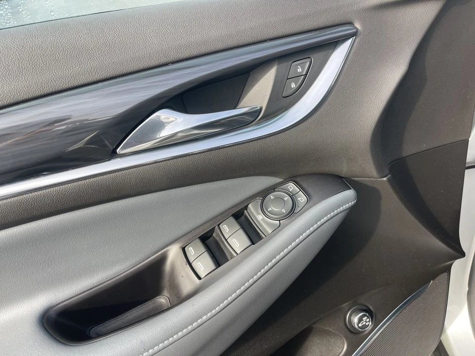 2019 Buick Enclave - Image 10 of 12