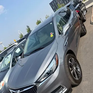 2019 Buick Enclave Essence Sport Utility 4D