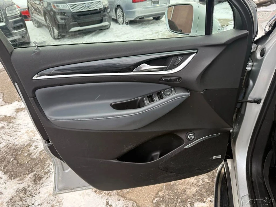 2019 Buick Enclave - Image 19 of 21