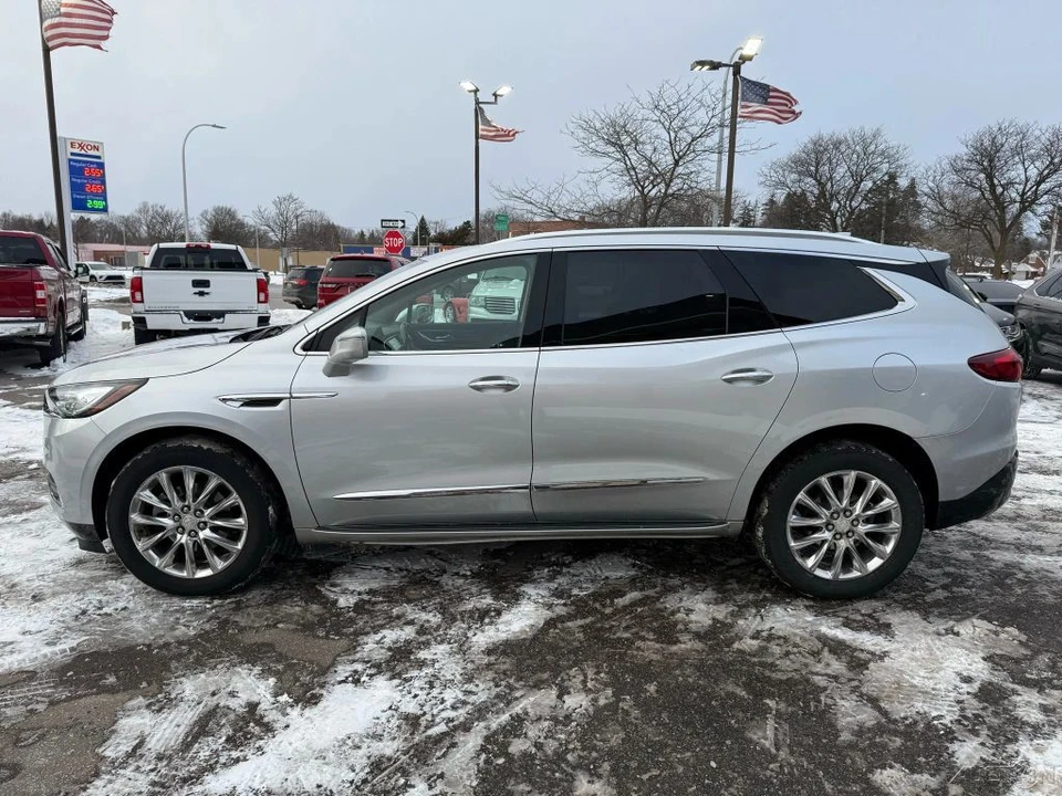 2019 Buick Enclave - Image 8 of 12