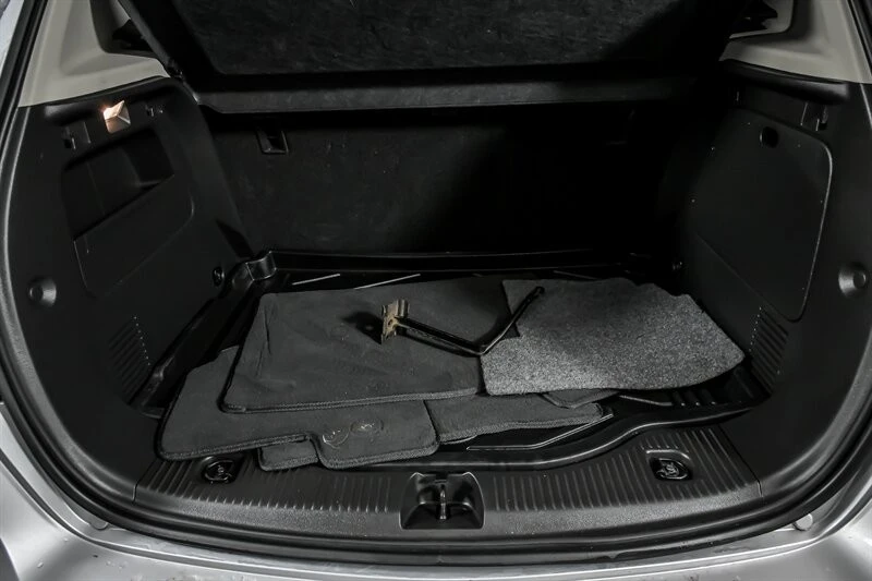 2019 Buick Encore - Image 13 of 21