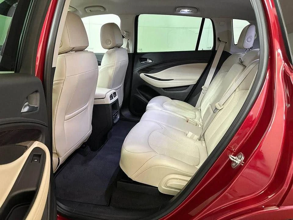 2019 Buick Envision - Image 7 of 9