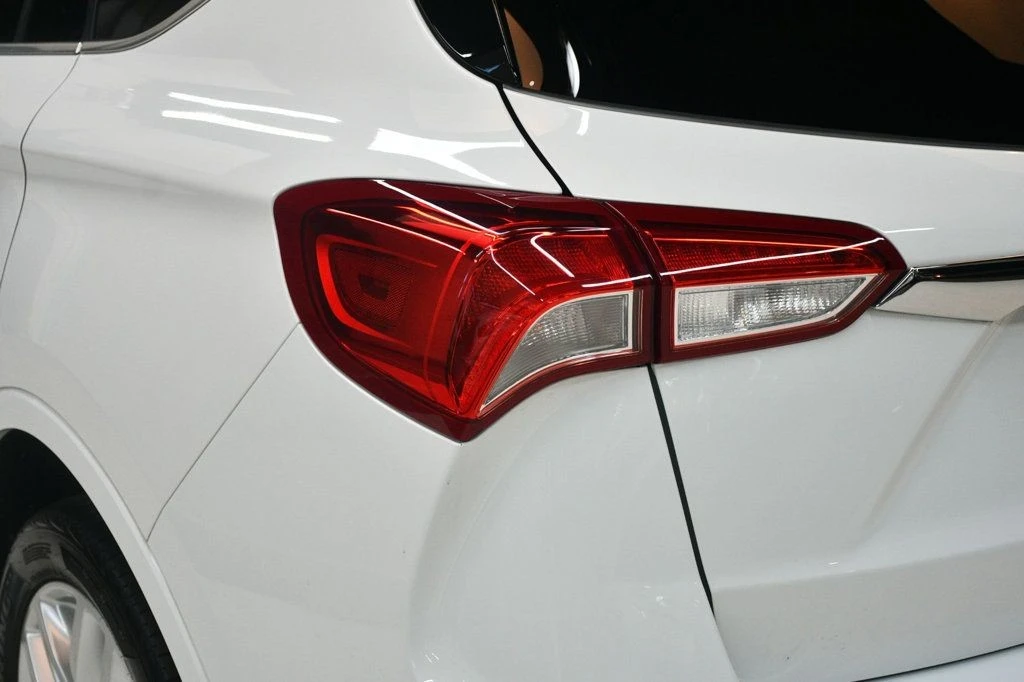 2019 Buick Envision - Image 11 of 12