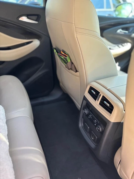 2019 Buick Envision - Image 15 of 18
