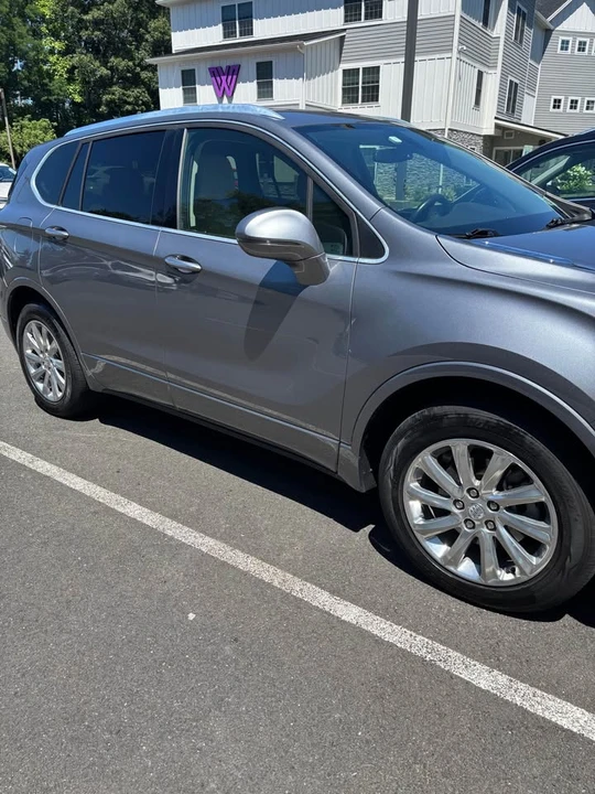 2019 Buick Envision - Image 5 of 18
