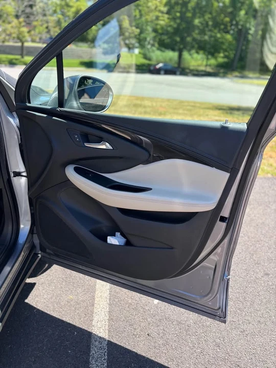 2019 Buick Envision - Image 11 of 18
