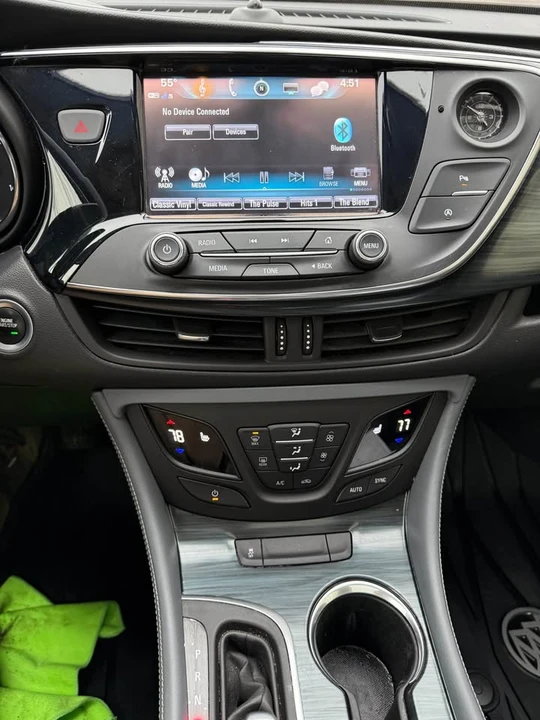 2019 Buick Envision - Image 16 of 19