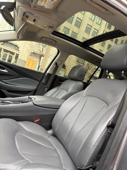 2019 Buick Envision - Image 14 of 19