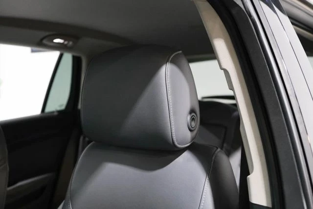 2019 Buick Envision - Image 9 of 21