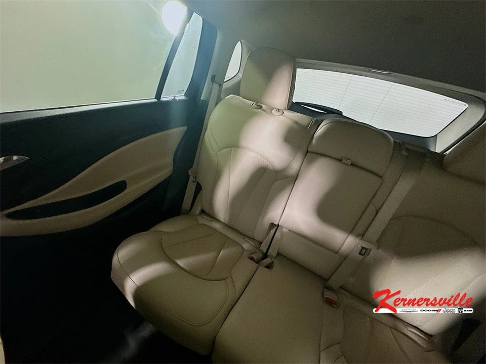 2019 Buick Envision - Image 12 of 21