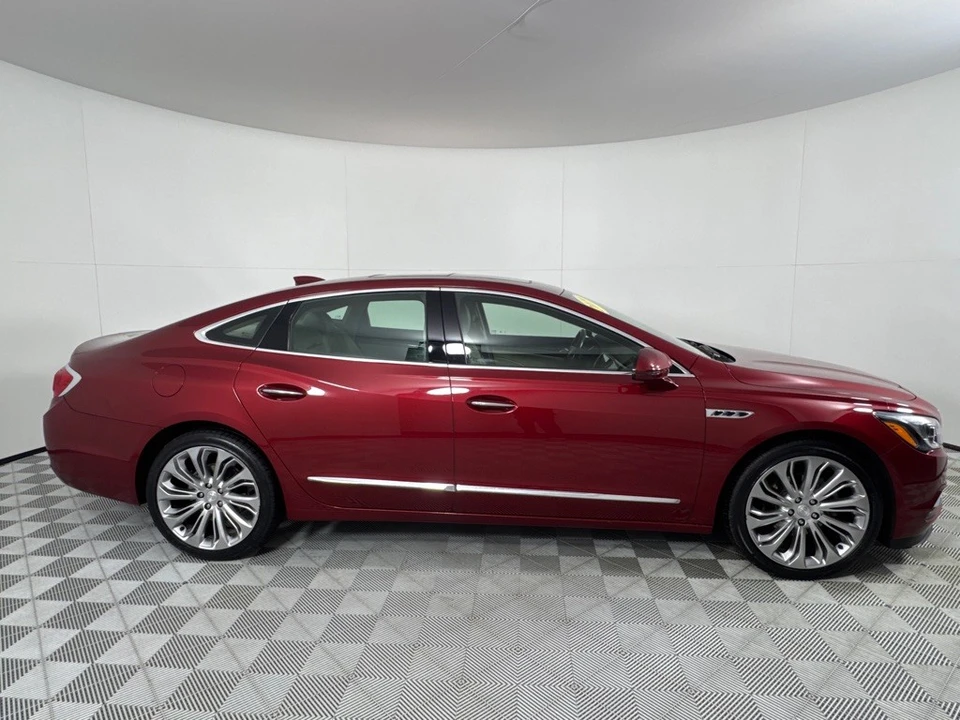 2019 Buick LaCrosse - Image 4 of 12