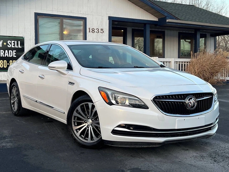 2019 Buick LaCrosse - Image 4 of 21