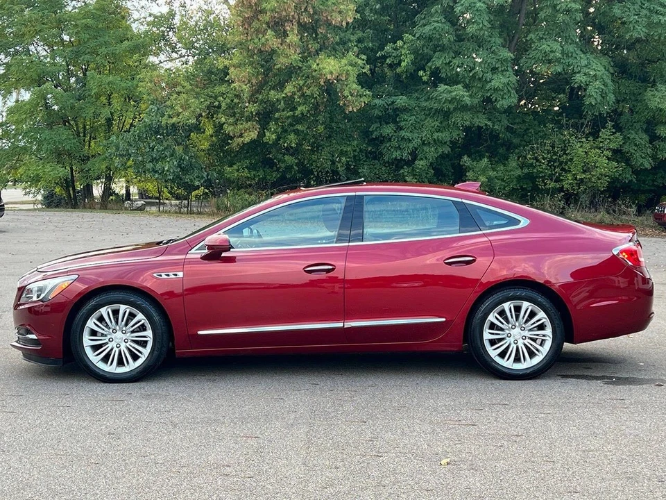 2019 Buick LaCrosse - Image 18 of 21