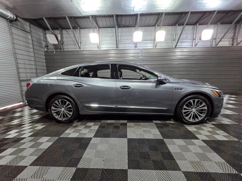 2019 Buick LaCrosse - Image 9 of 12