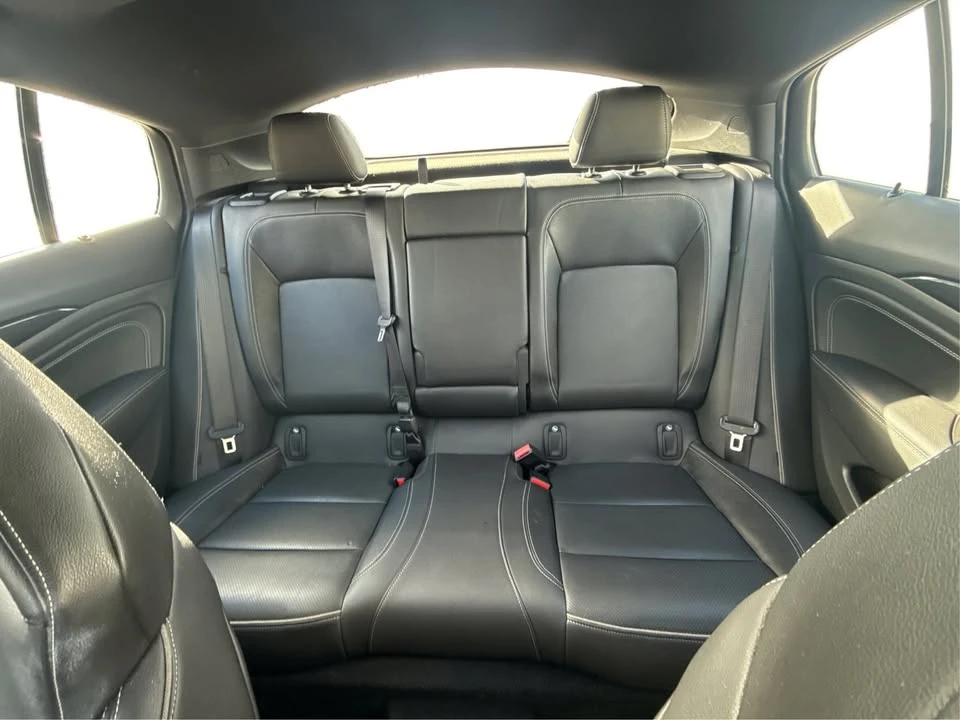 2019 Buick Regal - Image 13 of 20