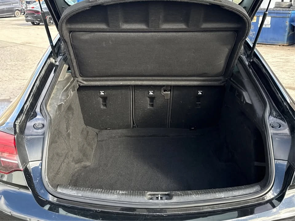 2019 Buick Regal - Image 11 of 20