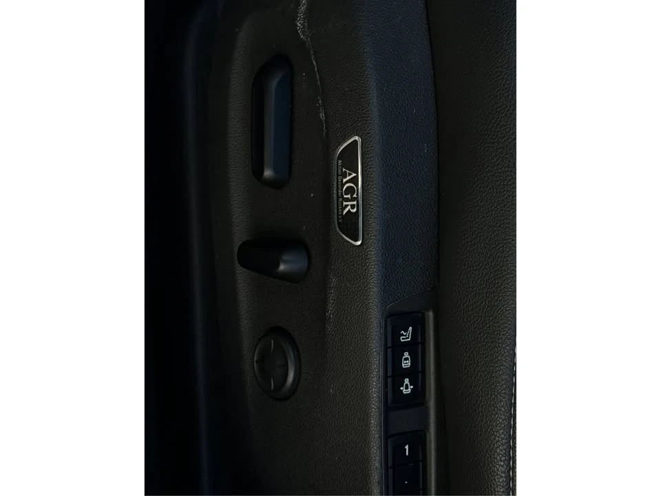 2019 Buick Regal - Image 18 of 20