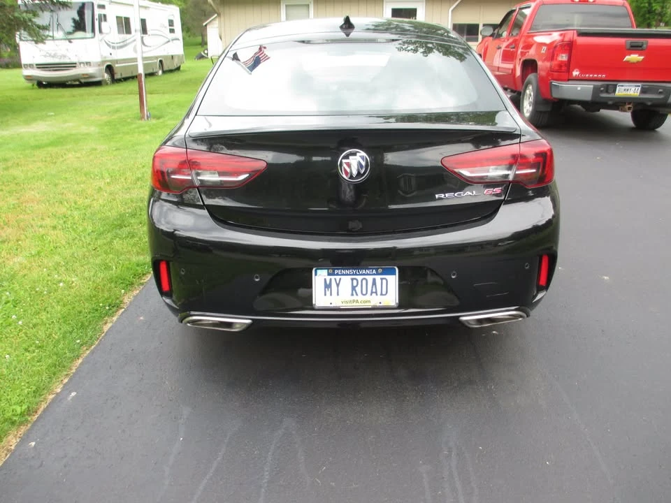 2019 Buick Regal - Image 3 of 8