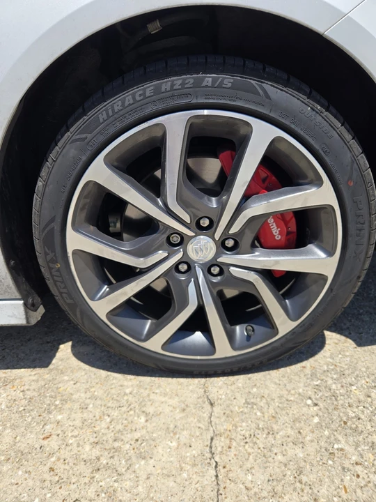 2019 Buick Regal - Image 9 of 27