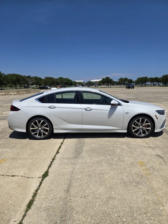 2019 Buick Regal - Image 3 of 27