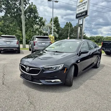 2019 Buick Regal Essence