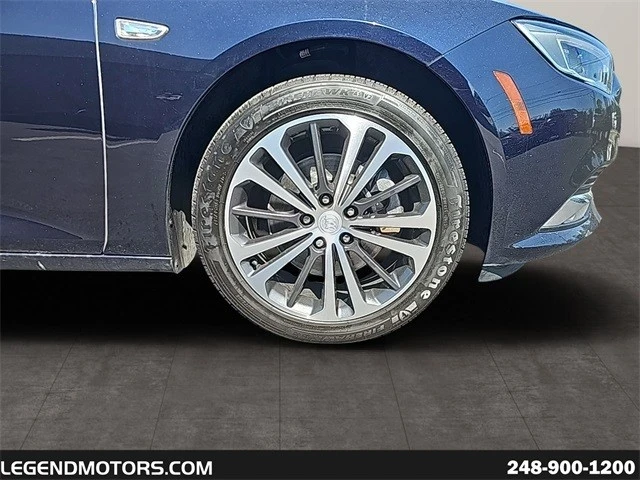 2019 Buick Regal - Image 10 of 21