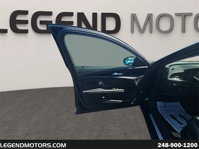 2019 Buick Regal - Image 11 of 21