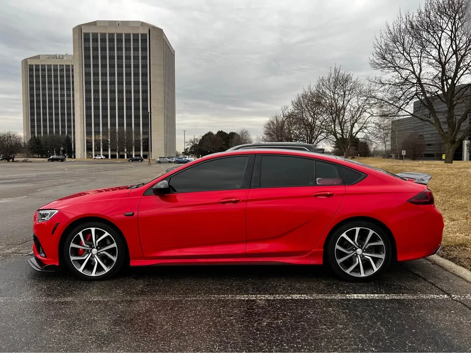 2019 Buick Regal - Image 2 of 15