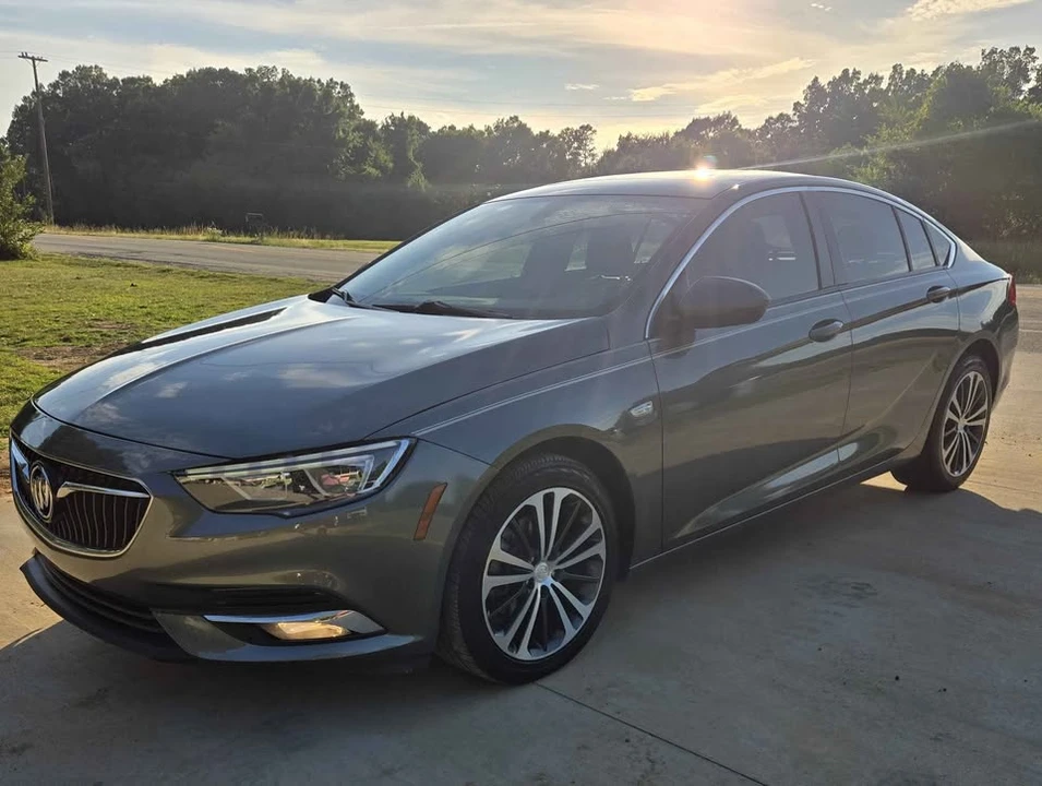 2019 Buick Regal - Image 3 of 7