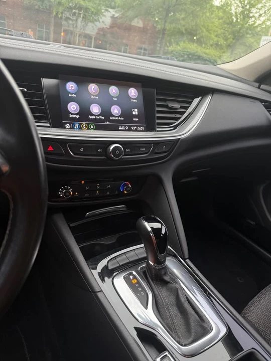 2019 Buick Regal - Image 16 of 18