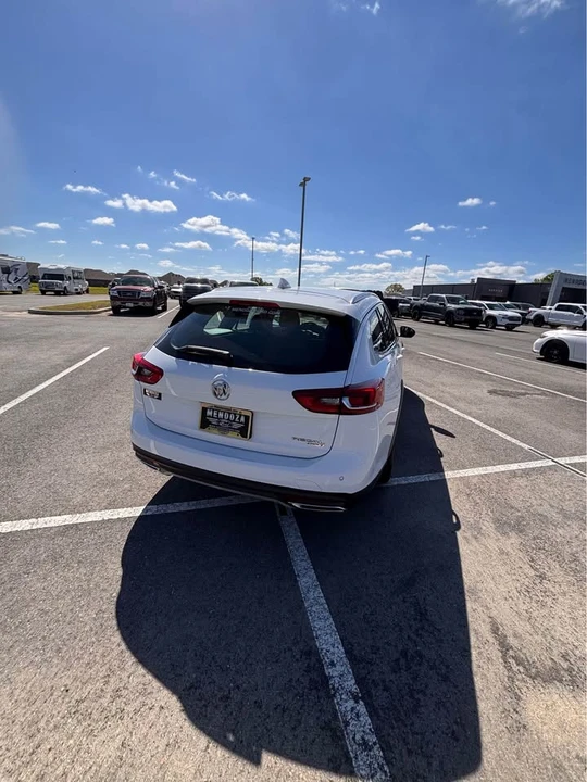 2019 Buick Regal - Image 5 of 11
