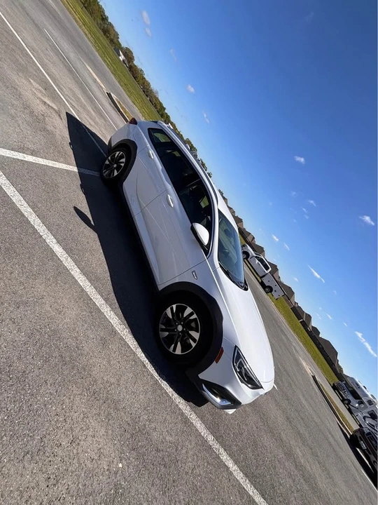 2019 Buick Regal - Image 3 of 11