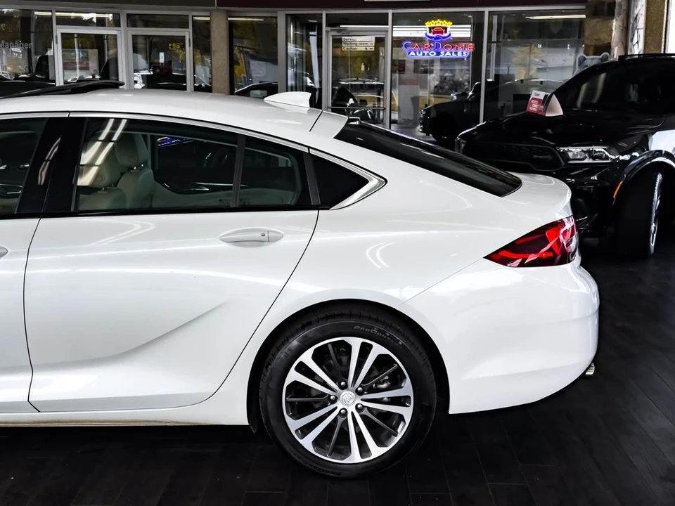 2019 Buick Regal - Image 10 of 12