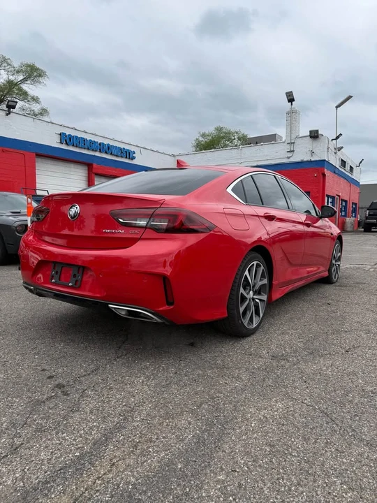 2019 Buick Regal - Image 4 of 10