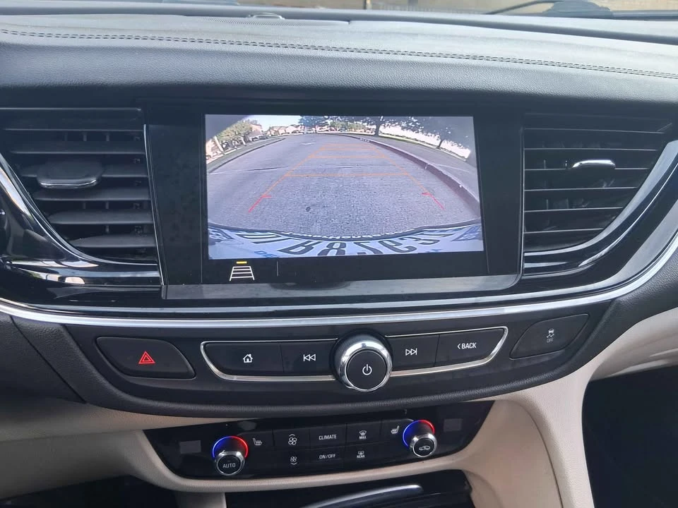 2019 Buick Regal - Image 17 of 20