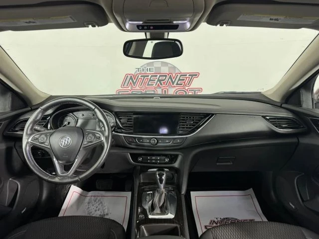 2019 Buick Regal - Image 11 of 12