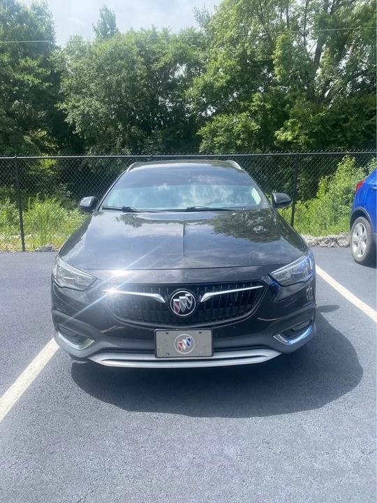 2019 Buick Regal - Image 2 of 6