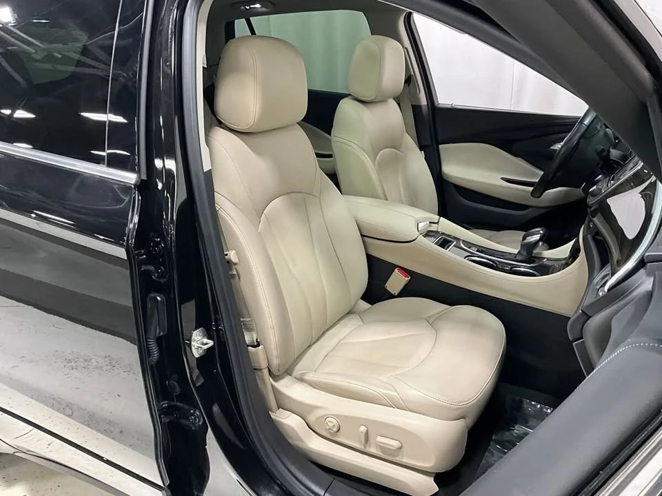 2019 Buick Envision - Image 8 of 20