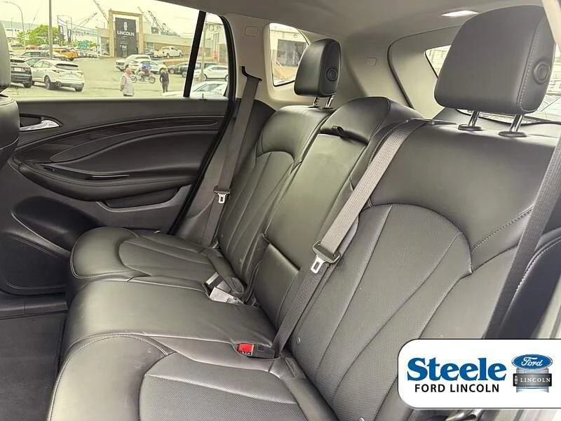 2019 Buick Envision - Image 15 of 18