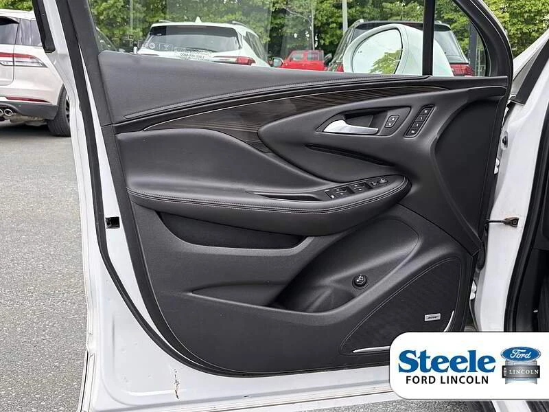 2019 Buick Envision - Image 9 of 18