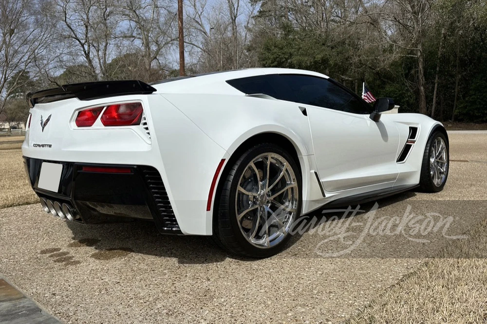 2019 Chevrolet Corvette C7 - Image 2 of 15