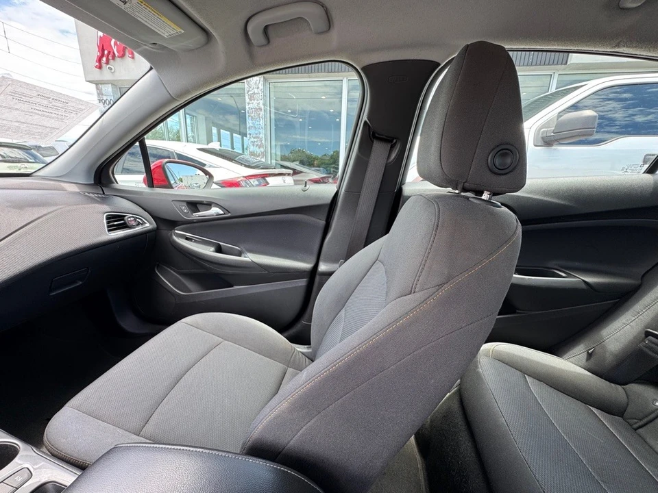 2019 Chevrolet Cruze - Image 20 of 21