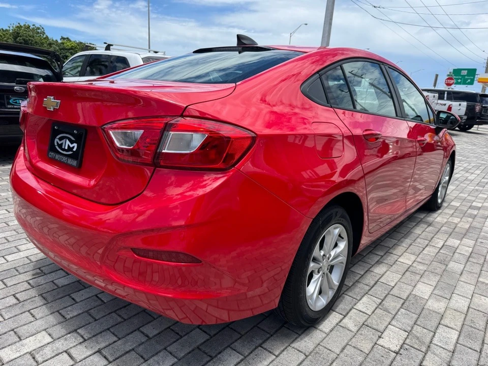 2019 Chevrolet Cruze - Image 10 of 21