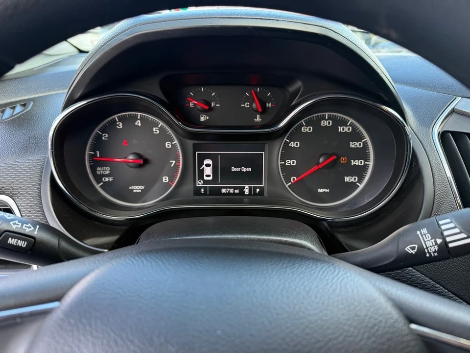 2019 Chevrolet Cruze - Image 14 of 21
