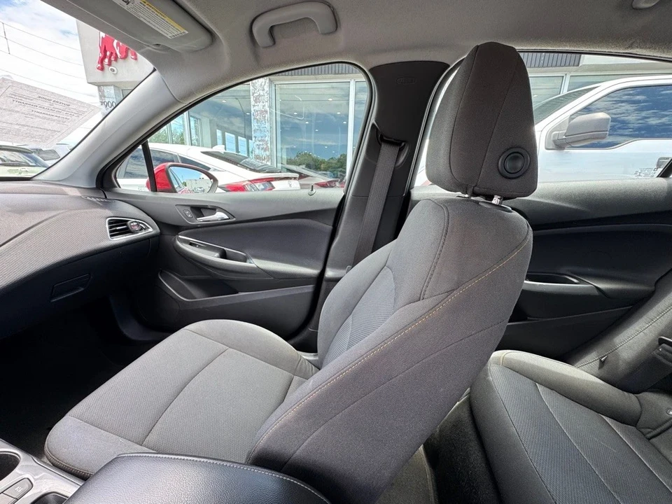 2019 Chevrolet Cruze - Image 20 of 21