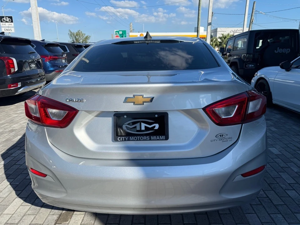 2019 Chevrolet Cruze - Image 6 of 21