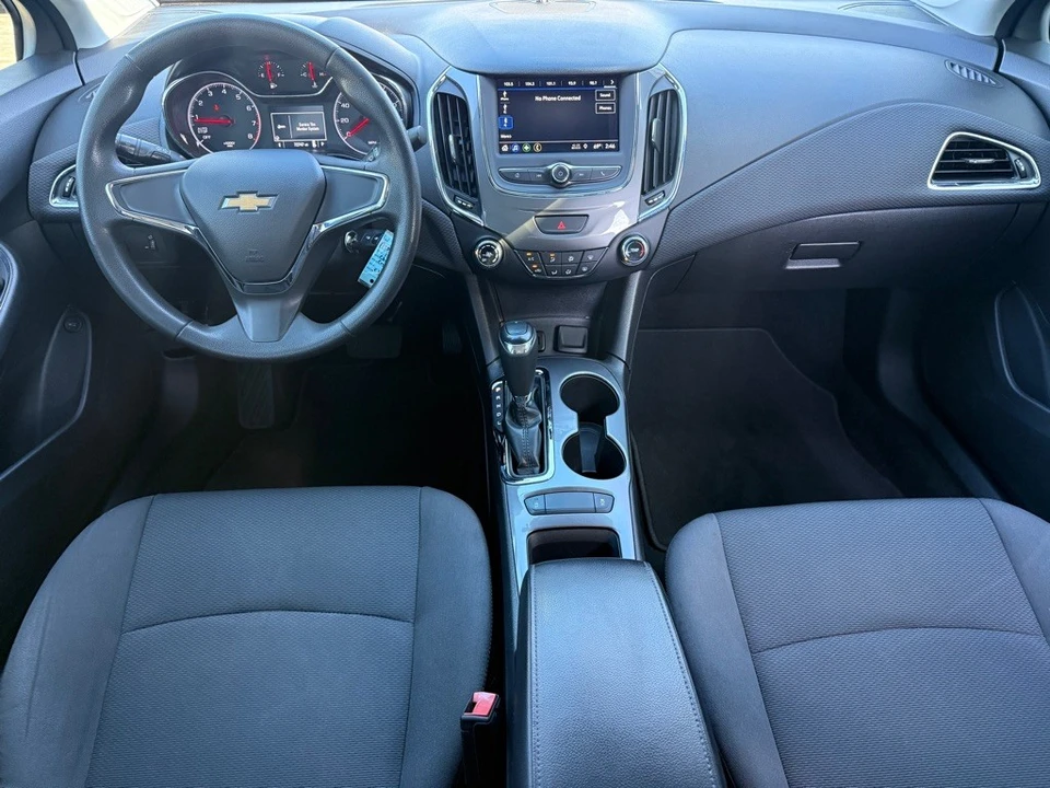 2019 Chevrolet Cruze - Image 10 of 21