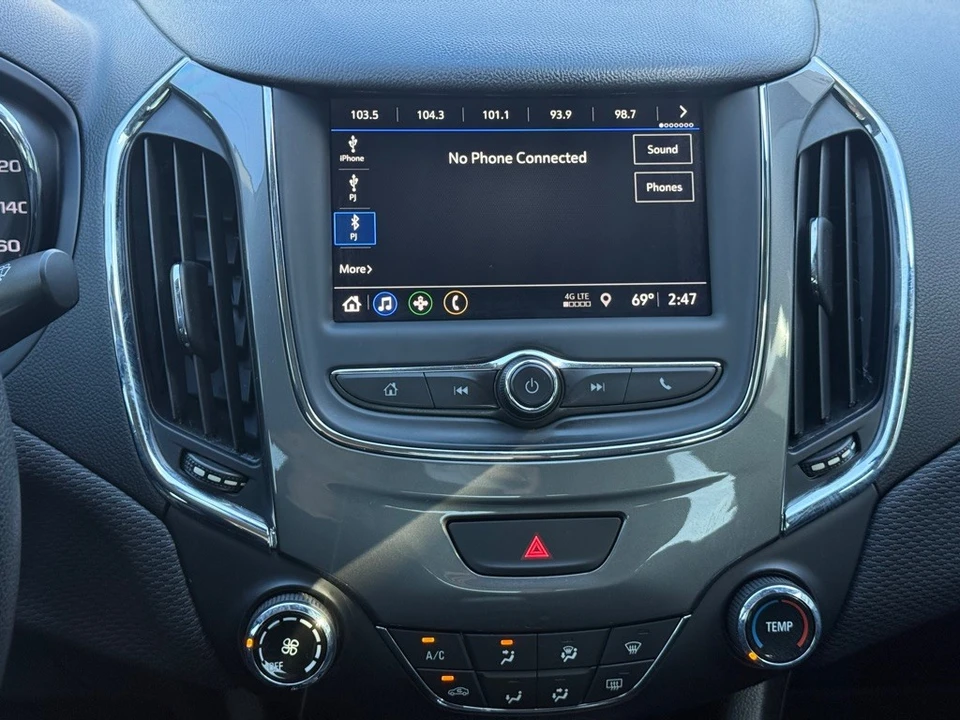 2019 Chevrolet Cruze - Image 14 of 21