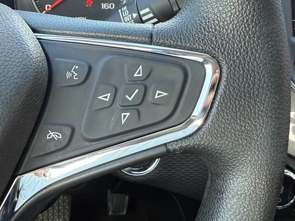2019 Chevrolet Cruze - Image 17 of 21